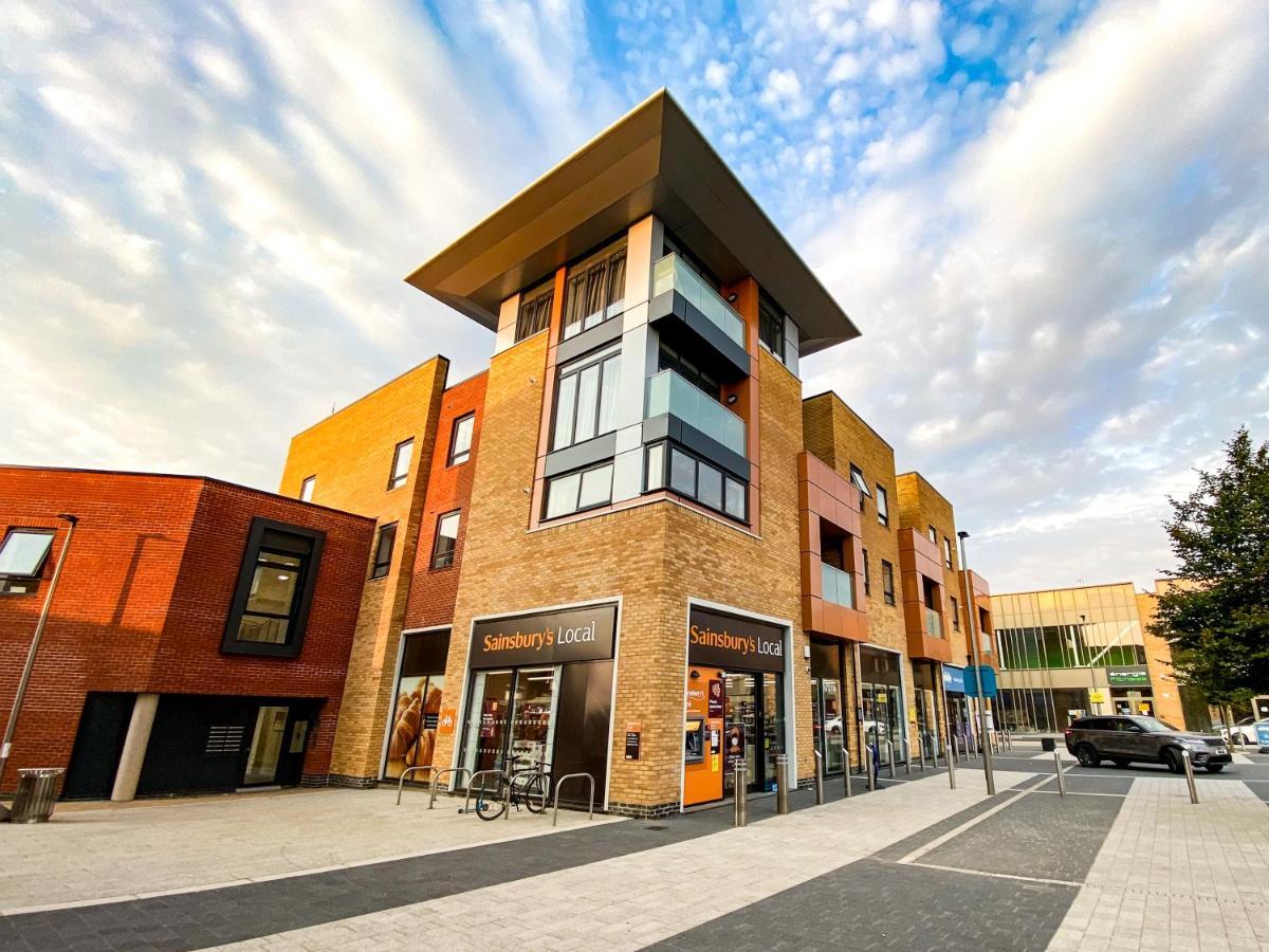 Stylish Apartment With Balcony, Free Parking, Fast Wifi And Smart Tv With Sky And Netflix By Yoko Property Milton Keynes Exterior foto